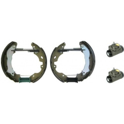 stabdžių trinkelių komplektas ESSENTIAL LINE - Standard Kit
                                BREMBO                        