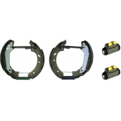 stabdžių trinkelių komplektas ESSENTIAL LINE - Standard Kit
                                BREMBO                        