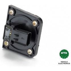 jutiklis, skirstomojo veleno padėtis
                                NGK                                                CHN3