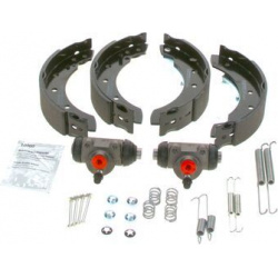 stabdžių trinkelių komplektas KIT PRO
                                BOSCH                                0204113660, BOS