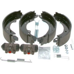 stabdžių trinkelių komplektas KIT PRO
                                BOSCH                                               