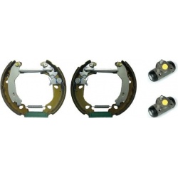 stabdžių trinkelių komplektas ESSENTIAL LINE - Standard Kit
                                BREMBO                        