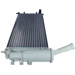 Aušinimo radiatorius
MAXGEAR AC354684, MAXGEA