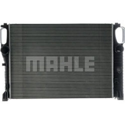 Aušinimo radiatorius
                                MAHLE                                                CR 37 000P, MAHLE,