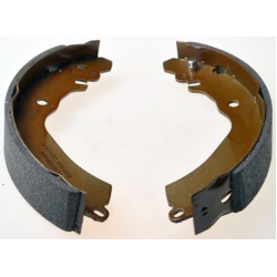 stabdžių trinkelių komplektas
                                DENCKERMANN                                                B