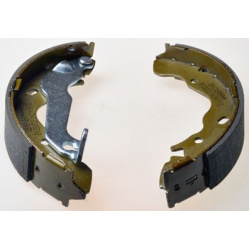 stabdžių trinkelių komplektas
                                DENCKERMANN                                                B