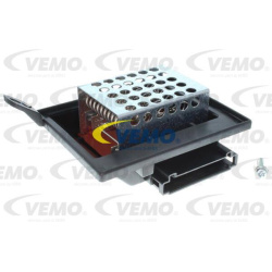 reguliatorius, keleivio pusės ventiliatorius Green Mobility Parts
                                VEMO                      