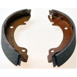 stabdžių trinkelių komplektas
                                DENCKERMANN                                                B