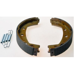 stabdžių trinkelių komplektas
                                DENCKERMANN                                                B