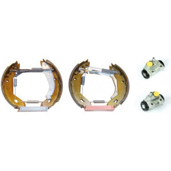 stabdžių trinkelių komplektas
                                BREMBO                                K 61 059, BREMBO, K610
