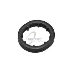 tarpiklis, alyvos filtro korpusas
                                TRUCKTEC AUTOMOTIVE                                        
