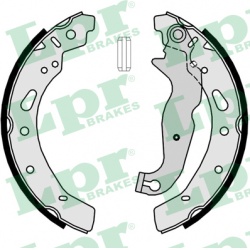 Stabdžių kaladėlės būgninės
SAMKO 89300,