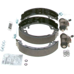 stabdžių trinkelių komplektas KIT PRO
                                BOSCH                                0204113671, BOS