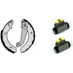 stabdžių trinkelių komplektas ESSENTIAL LINE - Standard Kit
                                BREMBO                        