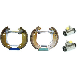 stabdžių trinkelių komplektas ESSENTIAL LINE - Standard Kit
                                BREMBO                        