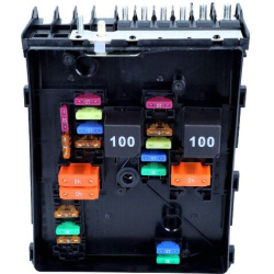 pagrindinė elektros įranga
                                MAXGEAR                                                27-1733, 