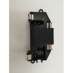 reguliatorius, keleivio pusės ventiliatorius
                                MAHLE                                          