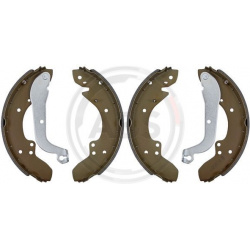 stabdžių trinkelių komplektas
                                A.B.S.                                                8411, 