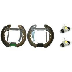 Stabdžių trinkelių komplektas ESSENTIAL LINE - Standard Kit
                                BREMBO                        