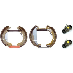 stabdžių trinkelių komplektas ESSENTIAL LINE - Standard Kit
                                BREMBO                        