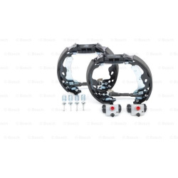 stabdžių trinkelių komplektas KIT SUPERPRO
                                BOSCH                                          