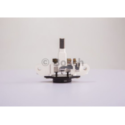 reguliatorius, kintamosios srovės generatorius
                                BOSCH                                        