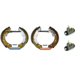 stabdžių trinkelių komplektas ESSENTIAL LINE - Standard Kit
                                BREMBO                        
