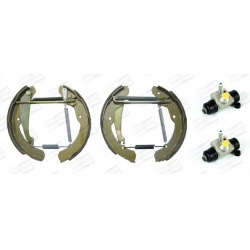 stabdžių trinkelių komplektas
                                CHAMPION                                                3815