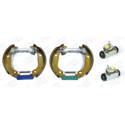 stabdžių trinkelių komplektas
                                CHAMPION                                                3813