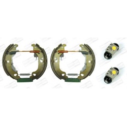 stabdžių trinkelių komplektas
CHAMPION 3814