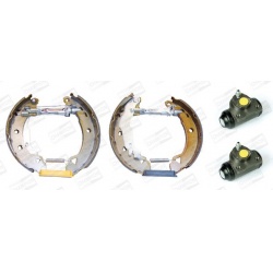 stabdžių trinkelių komplektas
                                CHAMPION                                                3813