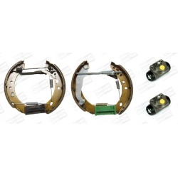 stabdžių trinkelių komplektas
                                CHAMPION                                                3813